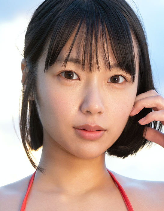 東峯日奈子のデビュー作馬術部少女パッケージ画像