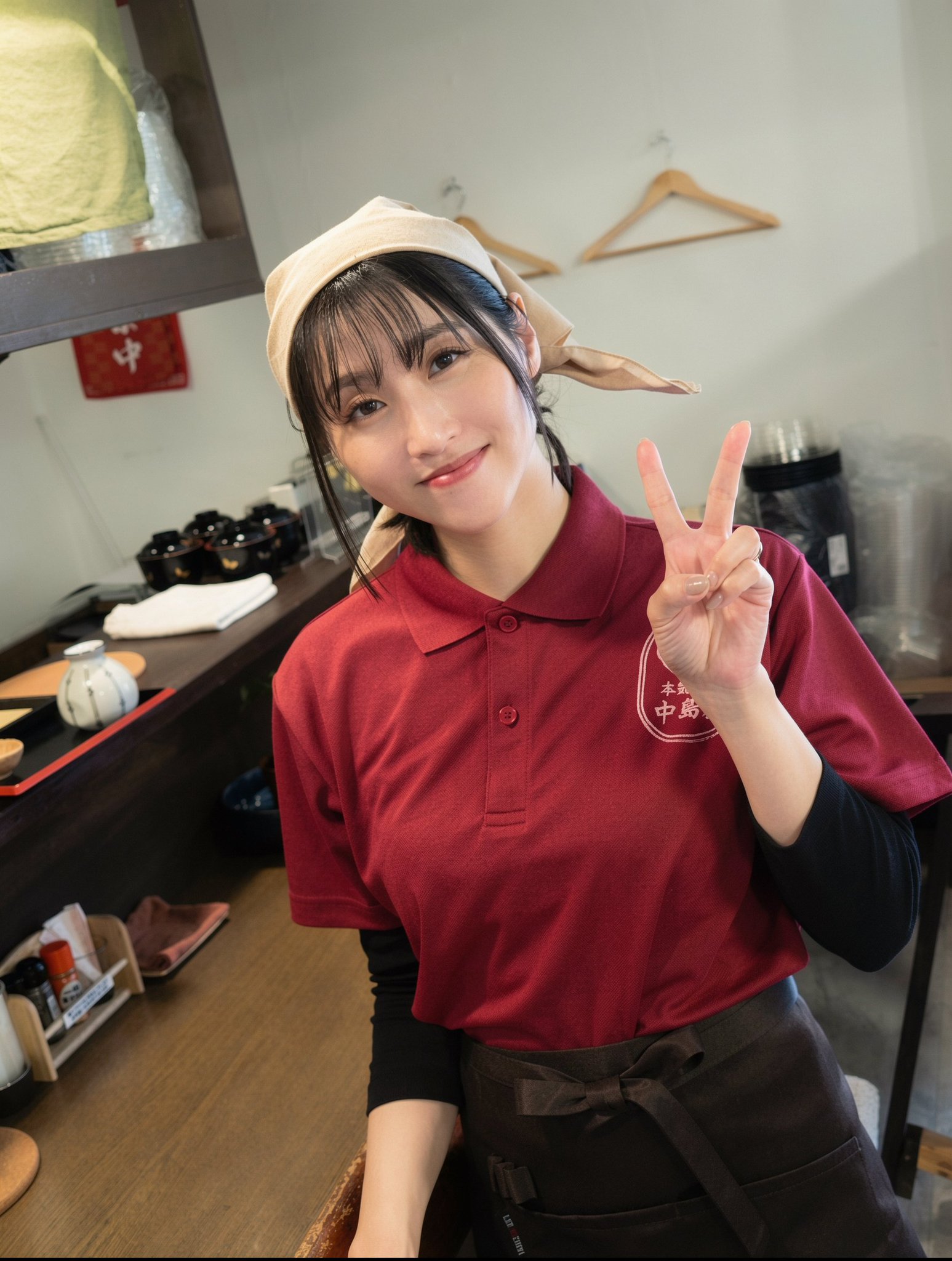 ふじさき紫 マチアプで出会ったヤリマンおばさんは僕の行きつけ蕎麦屋で働く普通の主婦だった LINX プロフィール